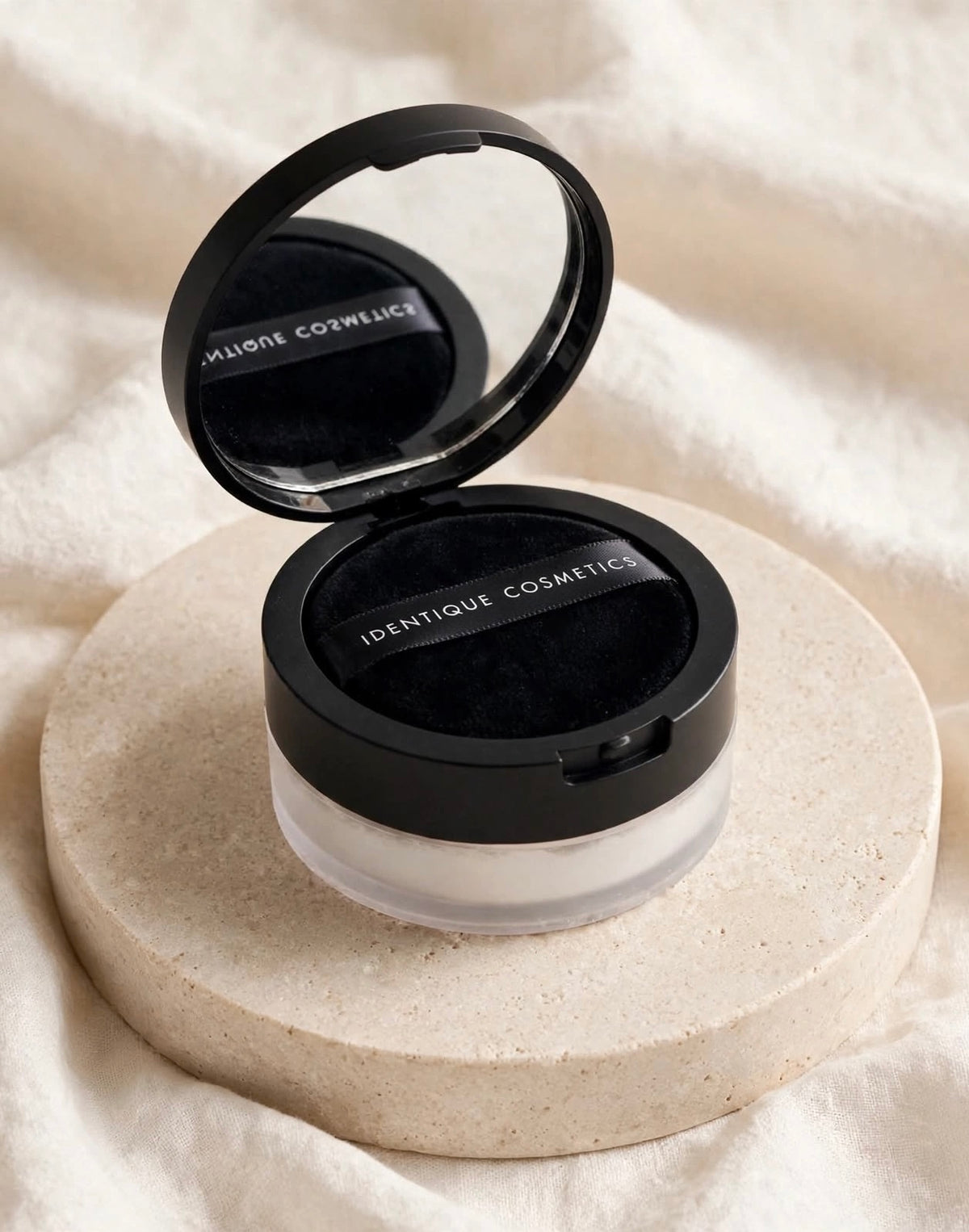 IDENTIQUE LUXE DUO-Shimmer Setting Loose Powder.